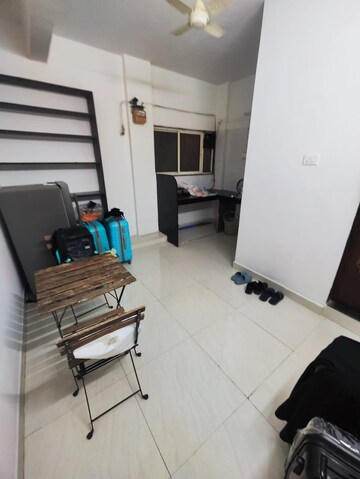 Room in 1 BHK Apartment at Chashm e Shahi, Koregaon Park – for Rent