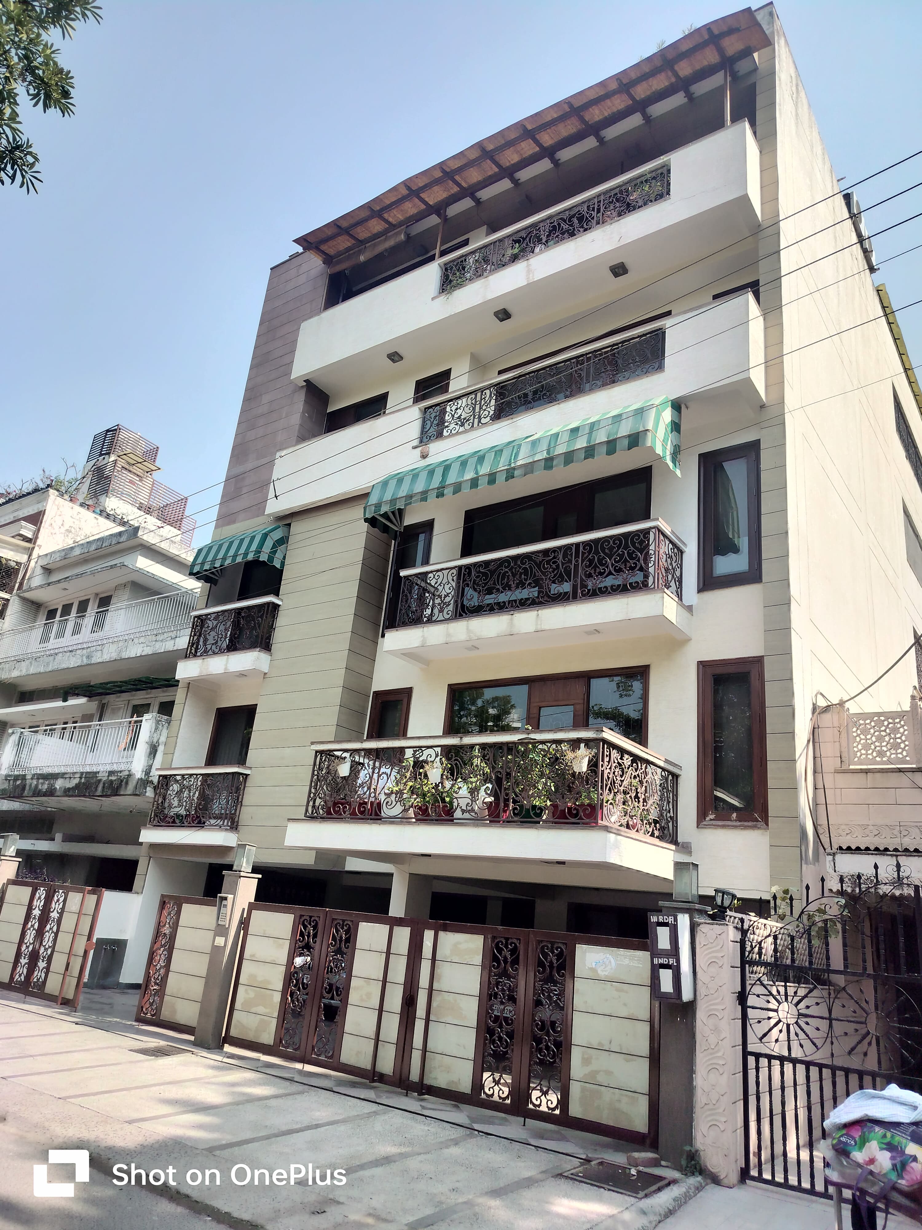 6+ BHK + Study Room Independent House For Sale in Greater Kailash I