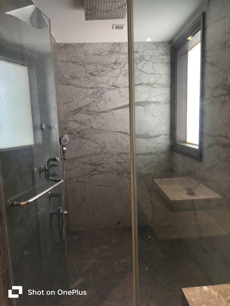 Bathroom, greater kailash i 6+ Bedroom 8800 Sq.Ft. Independent House In Greater Kailash I Delhi 8520282