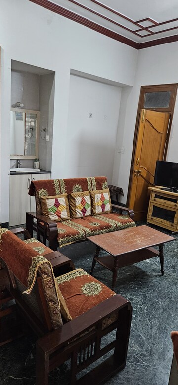 Living Room in 2 BHK Villa at Nirala Nagar – for Rent