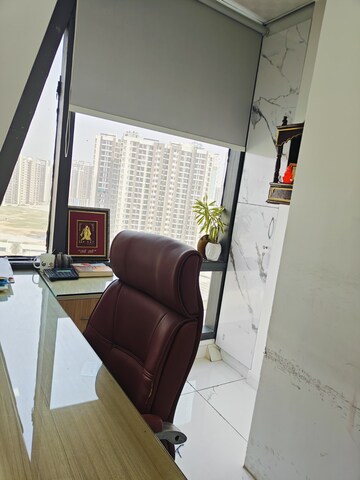 Team Area in  Office Space at Galaxy Blue Sapphire Plaza, Sector 4, Greater Noida – for Rent