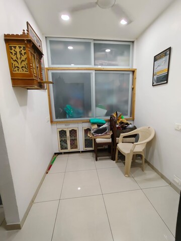 Room in 3 BHK Independent House at Old Padra Road – for Sale