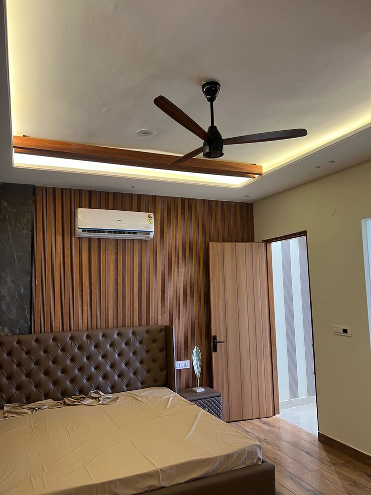 Bedroom, kharar road 3 Bedroom 200 Sq.Yd. Apartment In Kharar Road Mohali 8520362