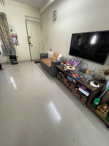 2 BHK Apartment For Rent in Navi Peth