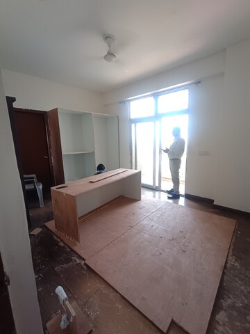3 BHK Apartment For Rent in Mahagun Mywoods, Sector 16c Greater Noida