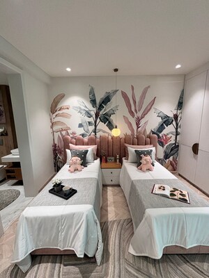 Bedroom in 3 BHK Apartment at BPTP The Deck, Sector 82 – for Sale