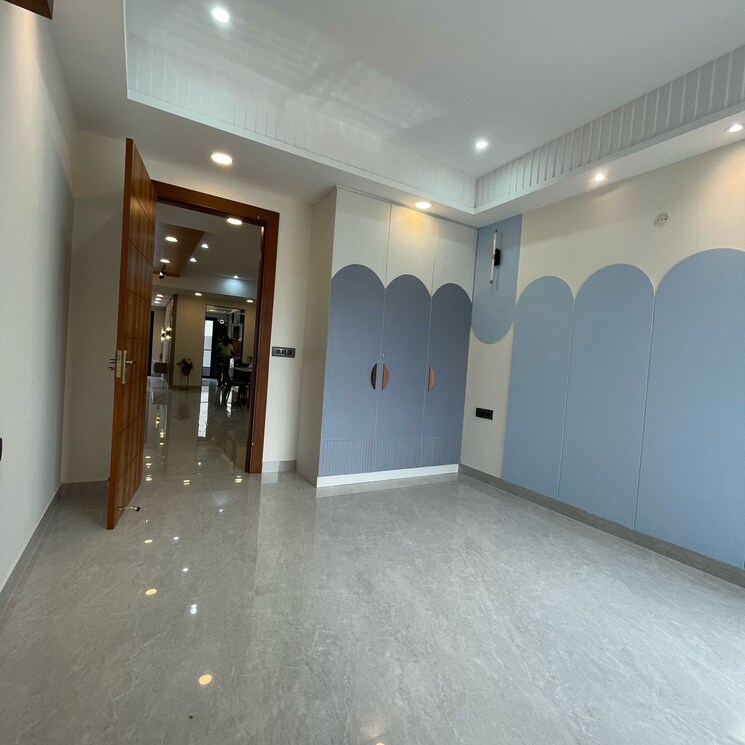 Bedroom, ansal-api-esencia 4 Bedroom 299 Sq.Yd. Builder Floor In Sector 67 Gurgaon 8520498