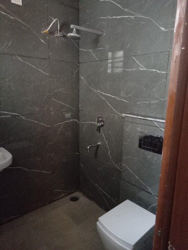 Bathroom, sunny enclave 4 Bedroom 1350 Sq.Ft. Independent House In Sunny Enclave Mohali 8520499