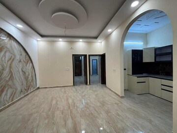 Living Room in 3.5 BHK Apartment at Andheri West – for Sale