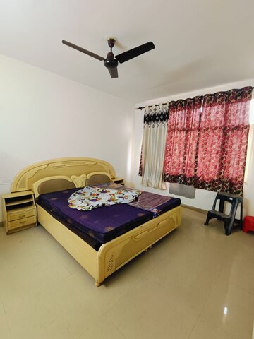 Bedroom in 3 BHK Apartment at Sector 127 – for Rent