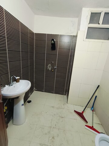 Bathroom in 3 BHK Apartment at Sector 127 – for Rent