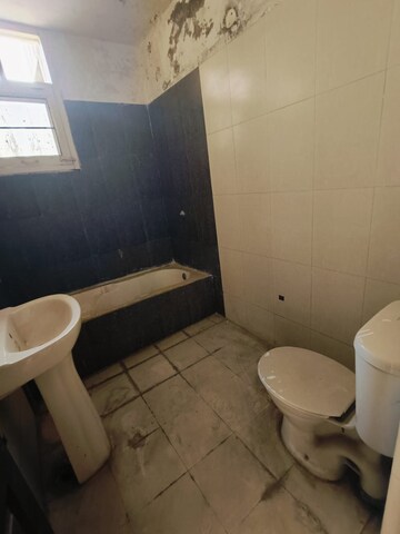 Bathroom in 3 BHK Apartment at Sector 127 – for Rent