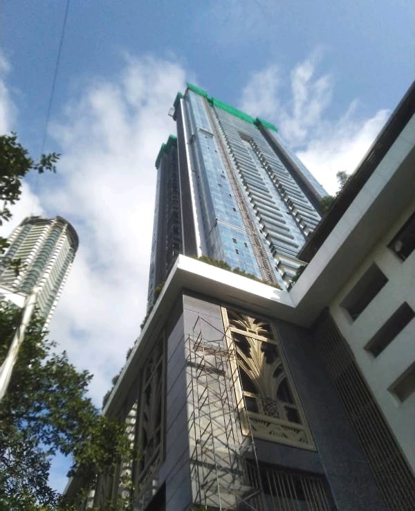 4 BHK + Servant Room Apartment For Sale in K Raheja Artesia