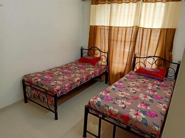 Room in  Pg at Gomti Nagar – for Rent
