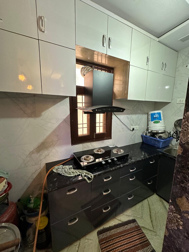 Kitchen, rohini sector 24 2 Bedroom 28 Sq.Mt. Builder Floor In Rohini Sector 24 Delhi 8520753