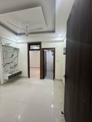 Bedroom in 2 BHK Builder Floor at Lucky The Palm Valley, Sector 1 Greater Noida – for Rent