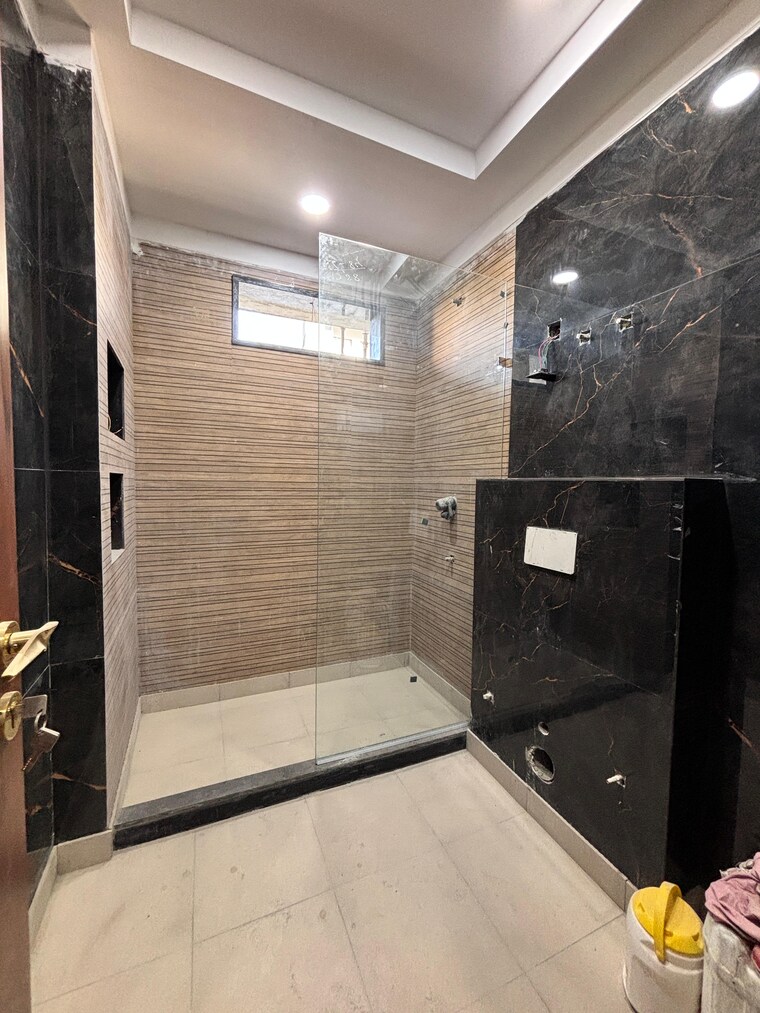 Bathroom, sector 89 4 Bedroom 500 Sq.Yd. Builder Floor In Sector 89 Faridabad 8520796