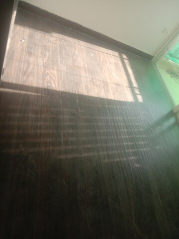 Room in 3 BHK Apartment at Mahagun Mywoods, Sector 16c Greater Noida – for Rent