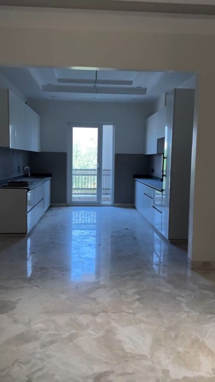 Kitchen, paschim vihar 3 Bedroom 1350 Sq.Ft. Builder Floor In Paschim Vihar Delhi 8520820