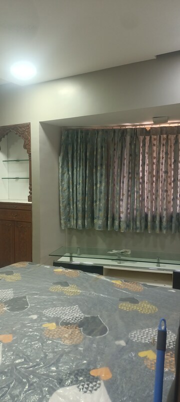Bedroom in 2 BHK Apartment at Royal Classic Co Op Society, Andheri West – for Rent
