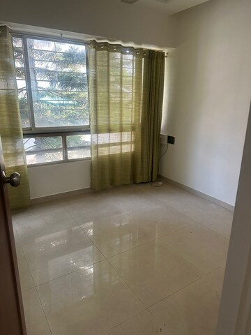 Bedroom in 3.5 BHK Apartment at Radha Residency Pune, J M Road – for Rent