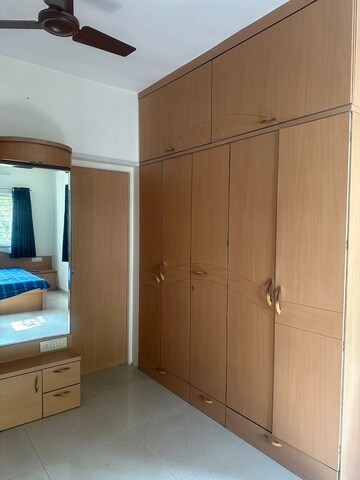 Bedroom in 3.5 BHK Apartment at Radha Residency Pune, J M Road – for Rent