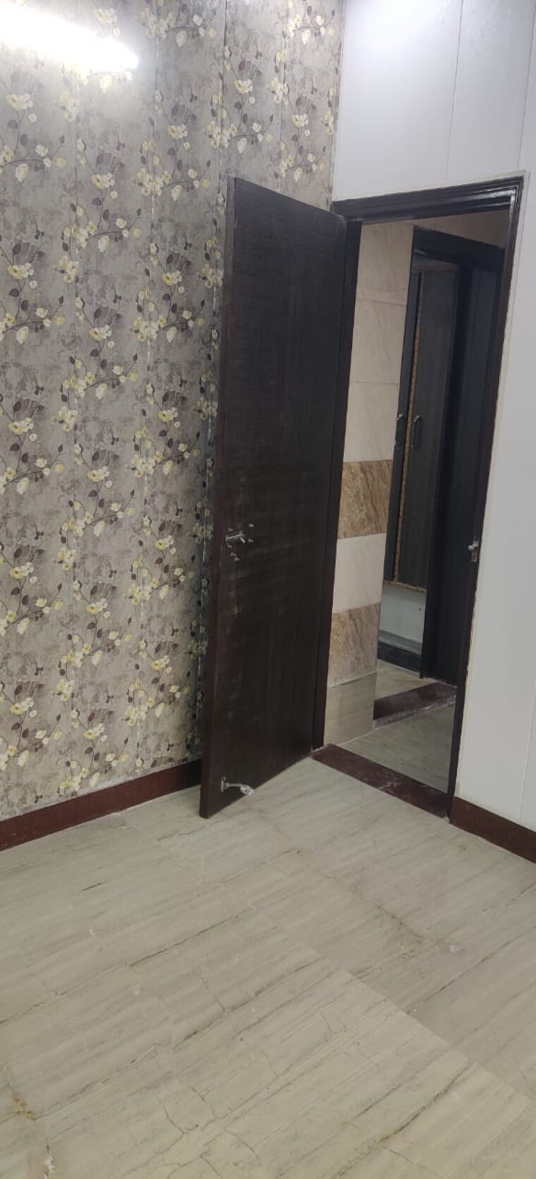 Room, rohini sector 24 2 Bedroom 60 Sq.Mt. Builder Floor In Rohini Sector 24 Delhi 8520847