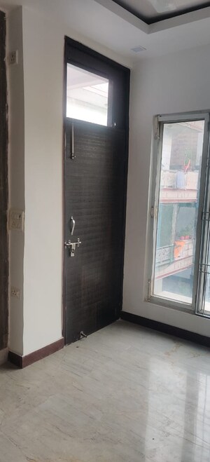 Room in 2 BHK Builder Floor at Rohini Sector 24 – for Sale