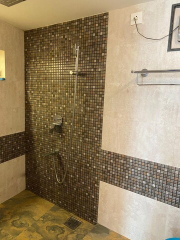 Bathroom in 1.5 BHK Apartment at Usha Sadan Apartment, Colaba – for Rent