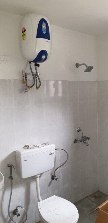 Bathroom in 2 BHK Apartment at Pyramid Heights, Sector 85 – for Rent