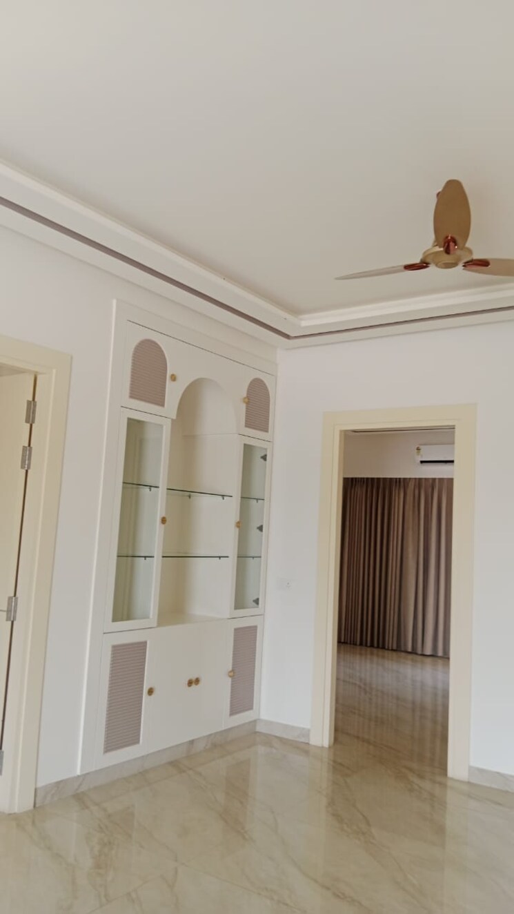 Room, sector 84 4 Bedroom 325 Sq.Yd. Builder Floor In Sector 84 Faridabad 8521136