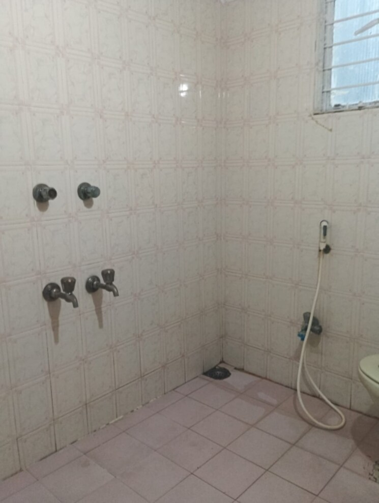 Bathroom, koramangala 1 Bedroom 450 Sq.Ft. Builder Floor In Koramangala Bangalore 8521279