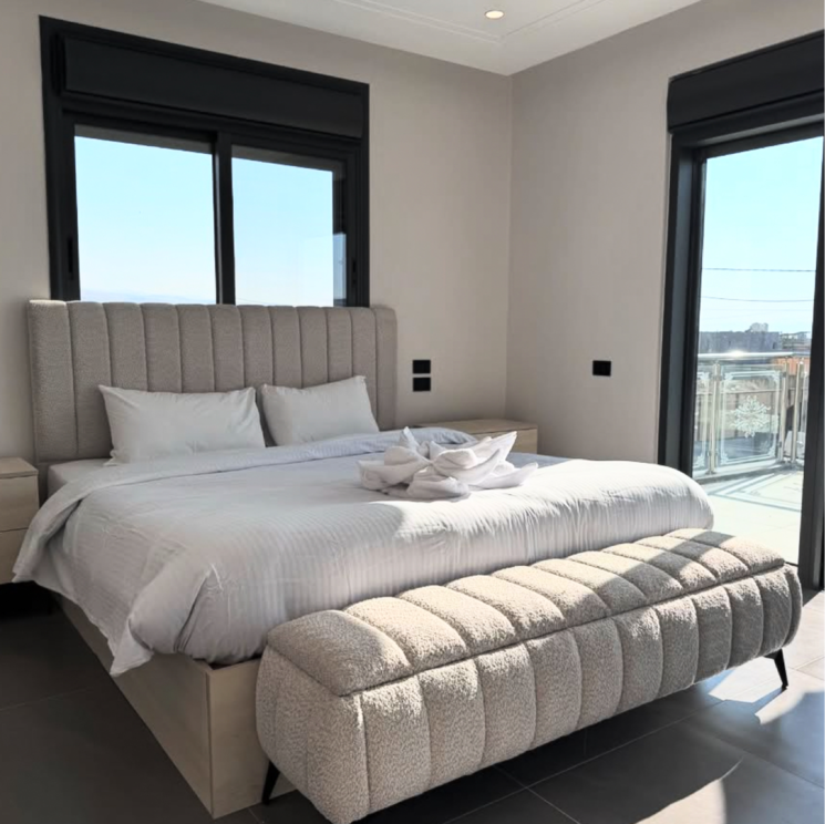 Bedroom, oberoi-seven 5 Bedroom 5000 Sq.Ft. Villa In Gokuldham Colony Mumbai 8521287