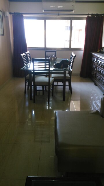 Living Room in 2.5 BHK Apartment at Cuffe Parade – for Rent