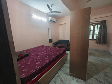 Bedroom in 4 BHK Apartment at Banjara Hills – for Rent