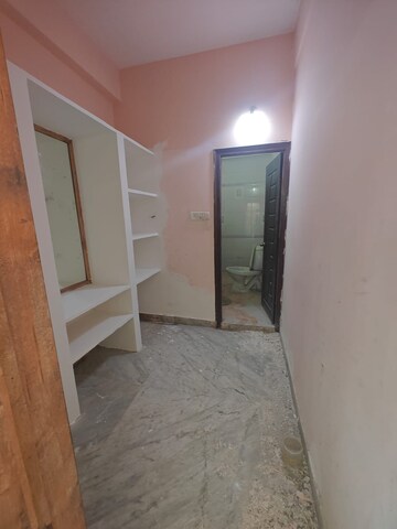 Bathroom in 4 BHK Apartment at Banjara Hills – for Rent