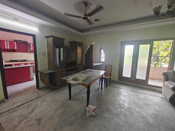 Living Room in 4 BHK Apartment at Banjara Hills – for Rent