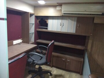 Team Area in  Office Space at Om Heera Panna Mall, Andheri West – for Sale