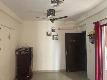 2 BHK Apartment For Sale in Paras Tierea, Sector 137