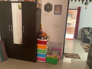 Room in 2 BHK Apartment at Paras Tierea, Sector 137 – for Sale