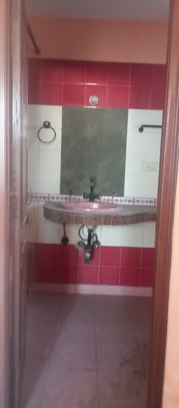 Bathroom in 3 BHK Independent House at Sector 19 – for Rent