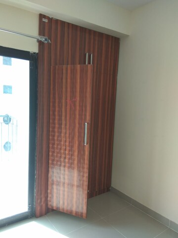 3 BHK Apartment For Rent in KW Srishti, Raj Nagar Extension