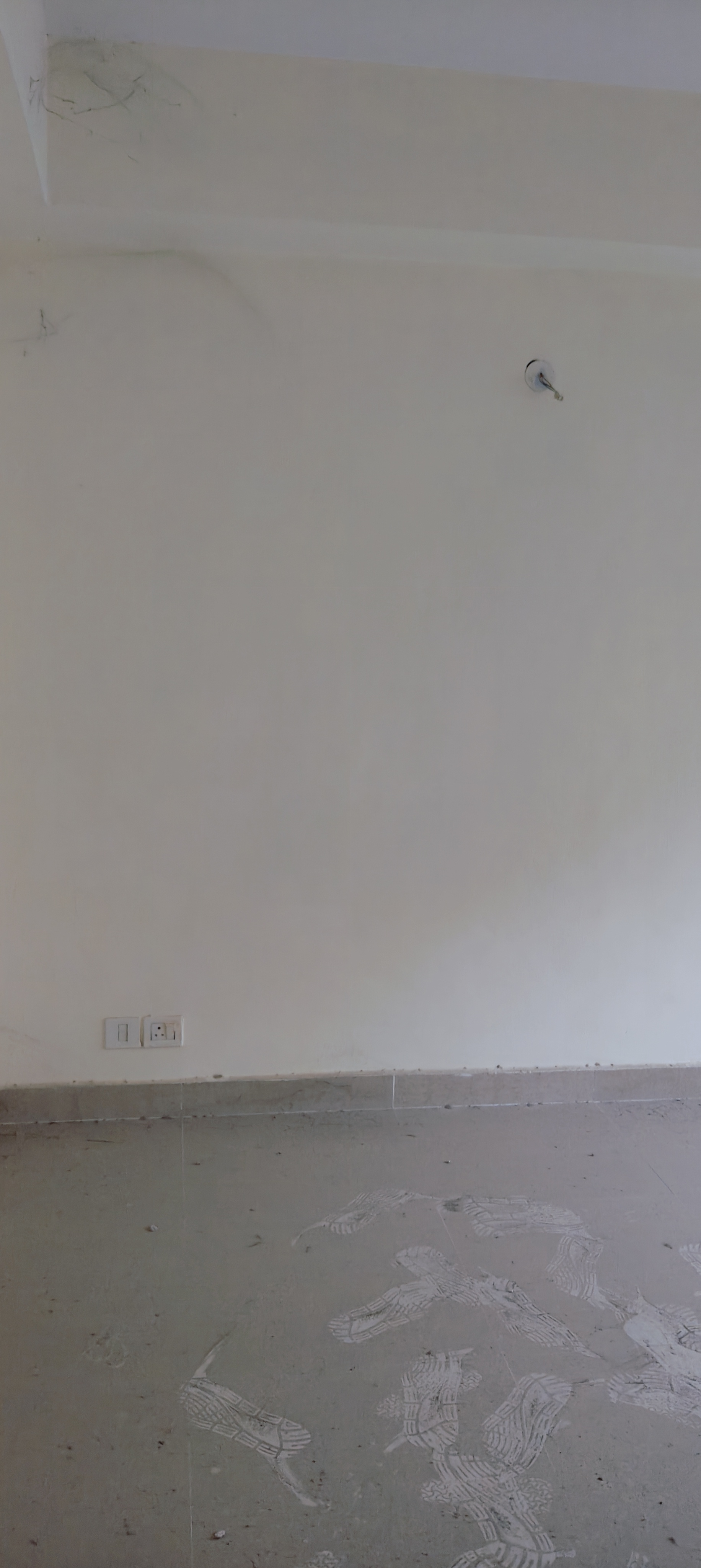 2 BHK 825 Sq.Ft. Apartment in Paras Tierea