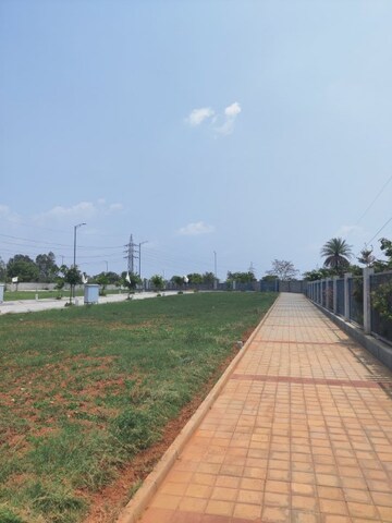  Plot For Sale in Kaggalipura