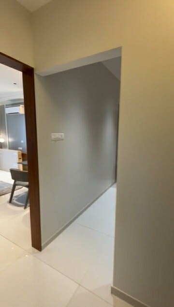 Room in 3 BHK Apartment at Kumar Magnacity, Manjri Budruk – for Sale