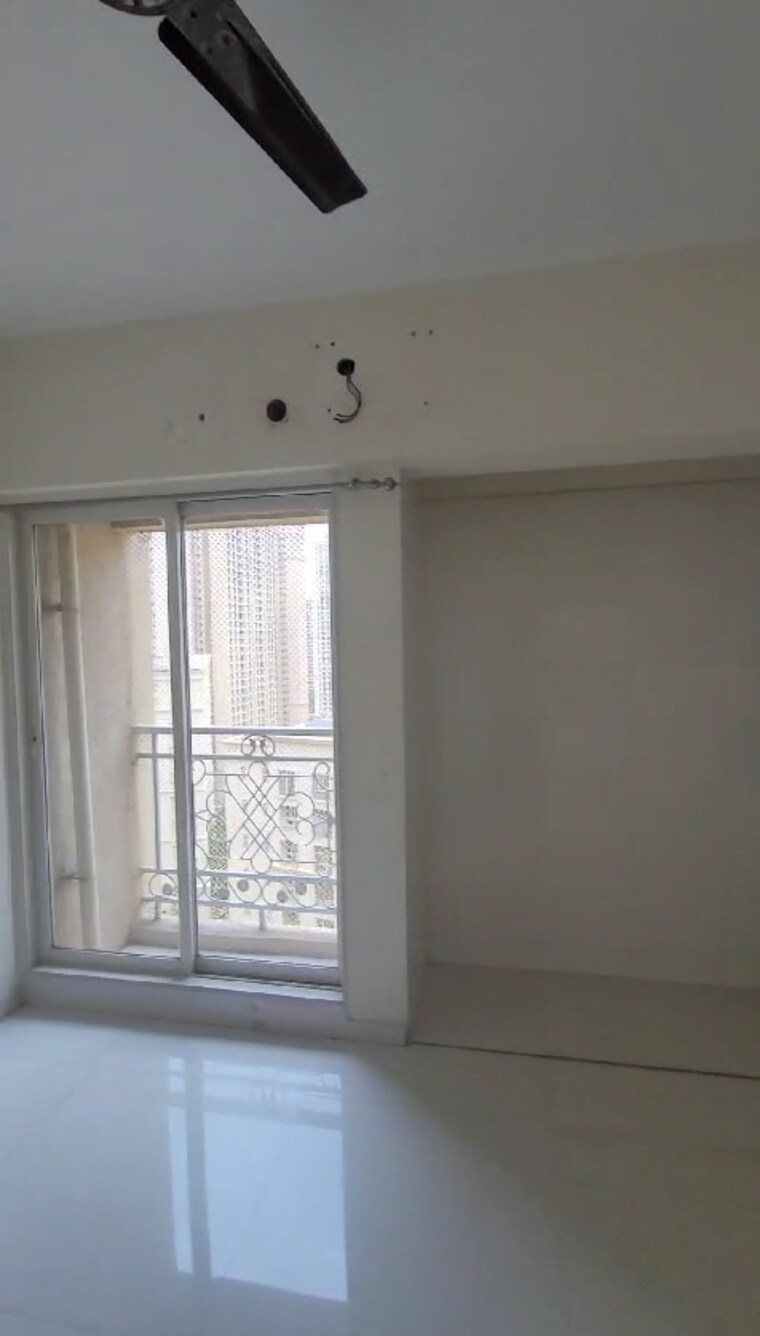 Room, rosa-oasis 2 Bedroom 668 Sq.Ft. Apartment In Ghodbunder Road Thane 8521801