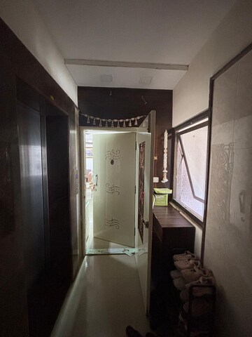 Room in 2 BHK Apartment at Lodha Meridian, Kukatpally – for Sale