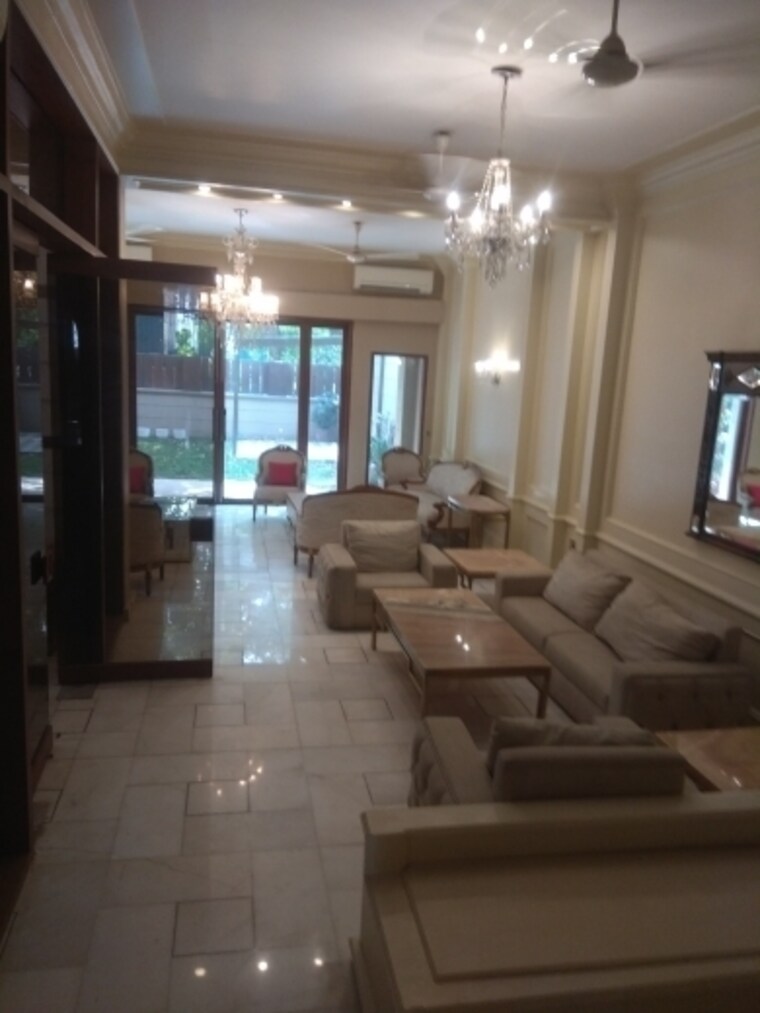 Living Room, new friends colony 5 Bedroom 500 Sq.Yd. Independent House In New Friends Colony Delhi 8521823