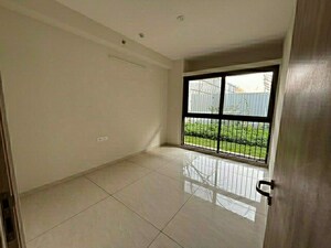 Bedroom in 2 BHK Apartment at Magarpatta Nova, Mundhwa – for Sale