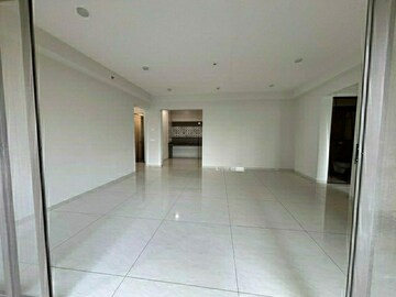 Building Lobby in 2 BHK Apartment at Magarpatta Nova, Mundhwa – for Sale